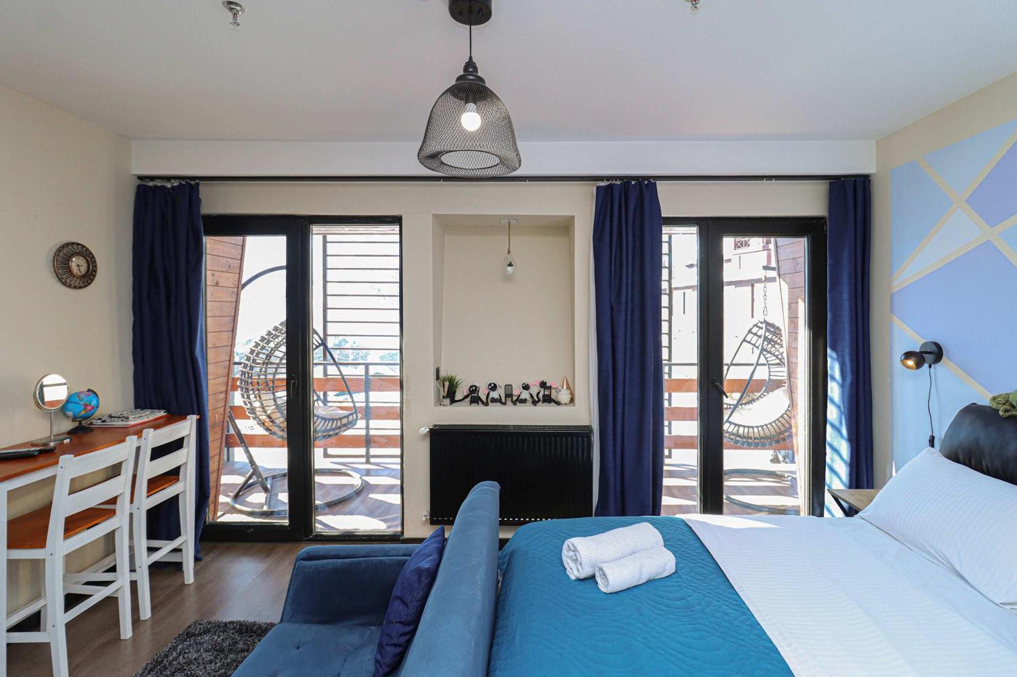 Stylish Studio Apartment With Balcony 古多里 外观 照片